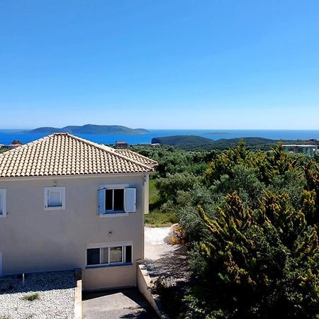 Villa Emma - Kamaria Home With Stunning Sea Views Bagian luar foto