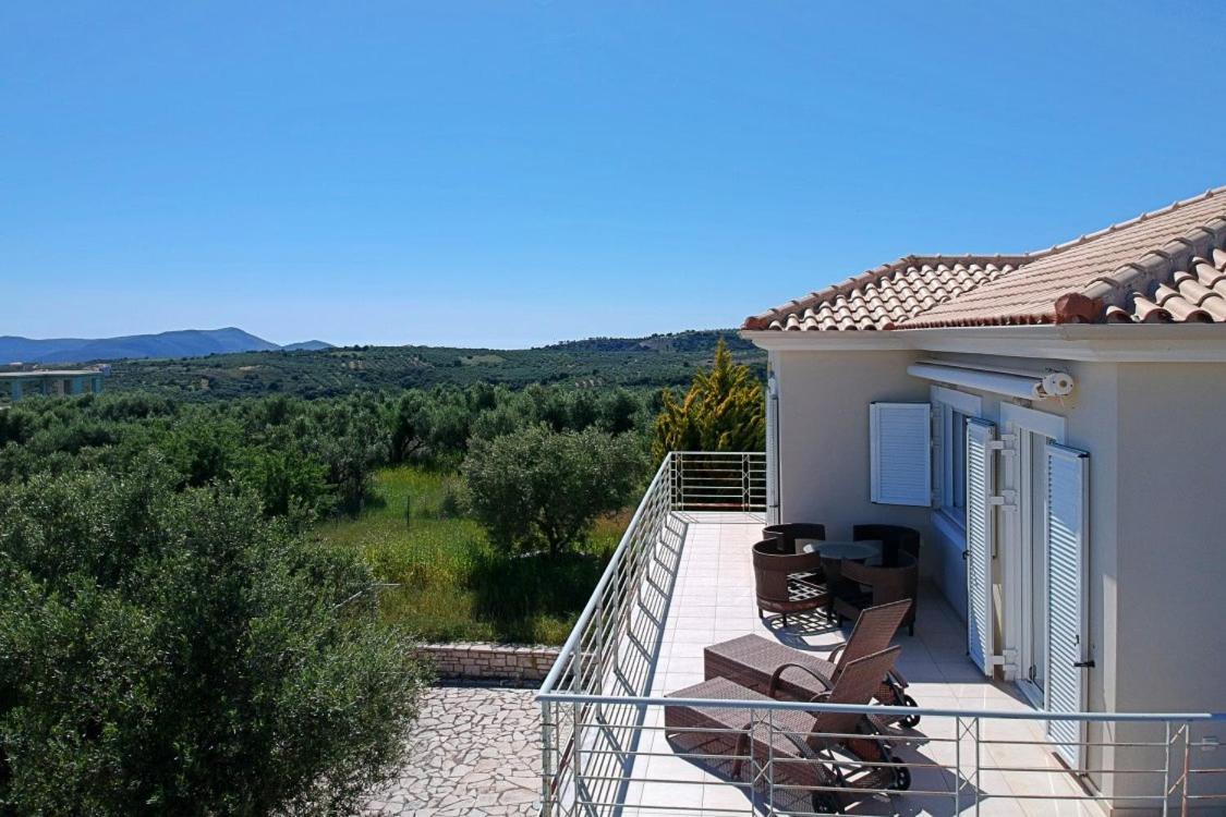 Villa Emma - Kamaria Home With Stunning Sea Views Bagian luar foto