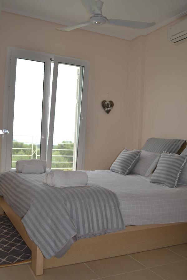 Villa Emma - Kamaria Home With Stunning Sea Views Bagian luar foto