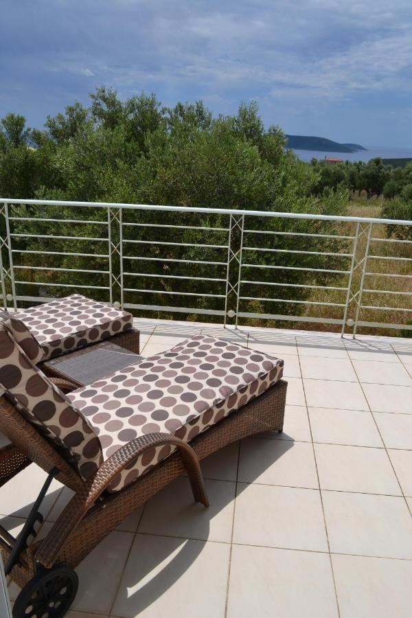 Villa Emma - Kamaria Home With Stunning Sea Views Bagian luar foto